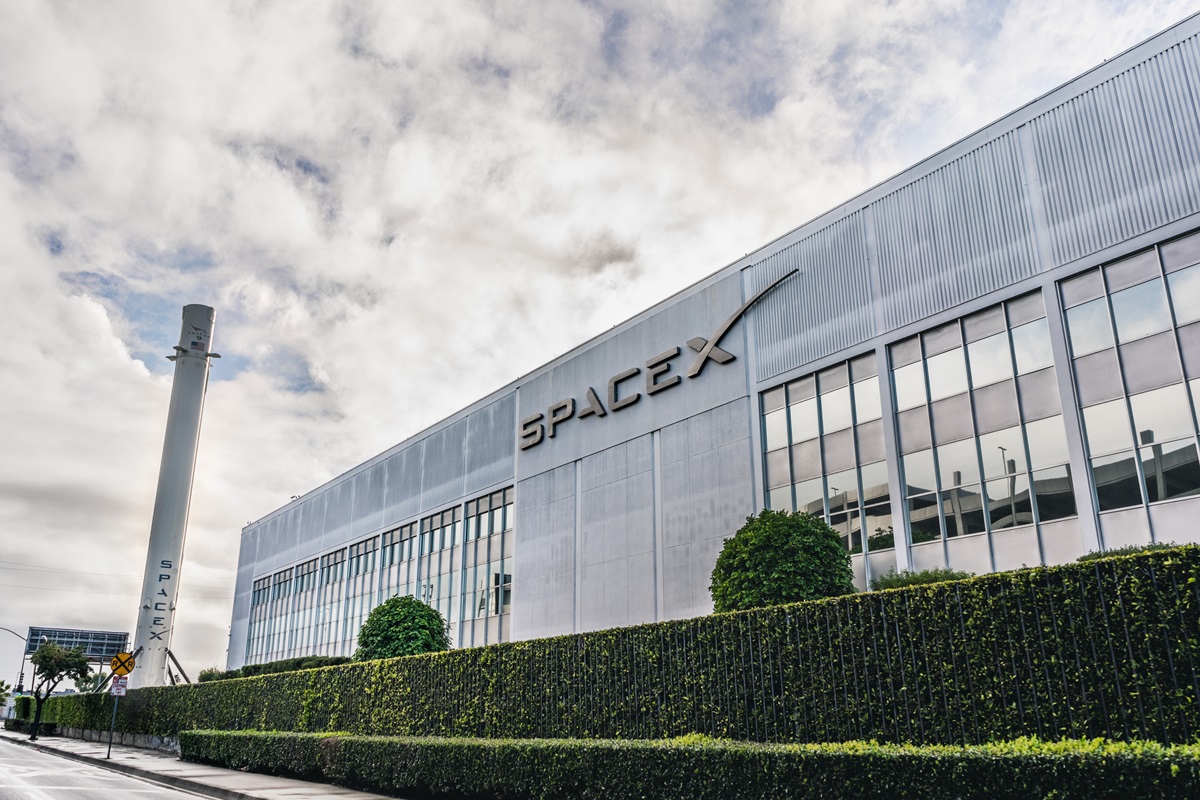 SpaceX стала головним партнером Пентагону