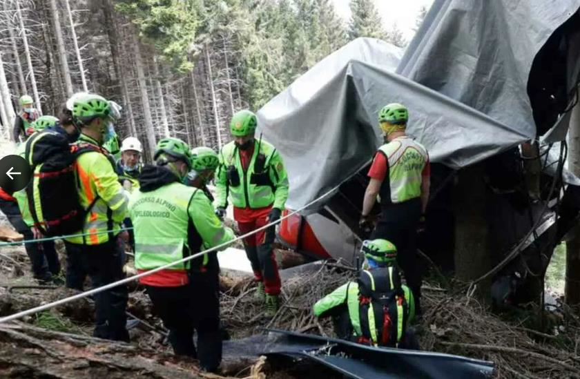В Італії внаслідок аварії на канатній дорозі загинули четверо людей
