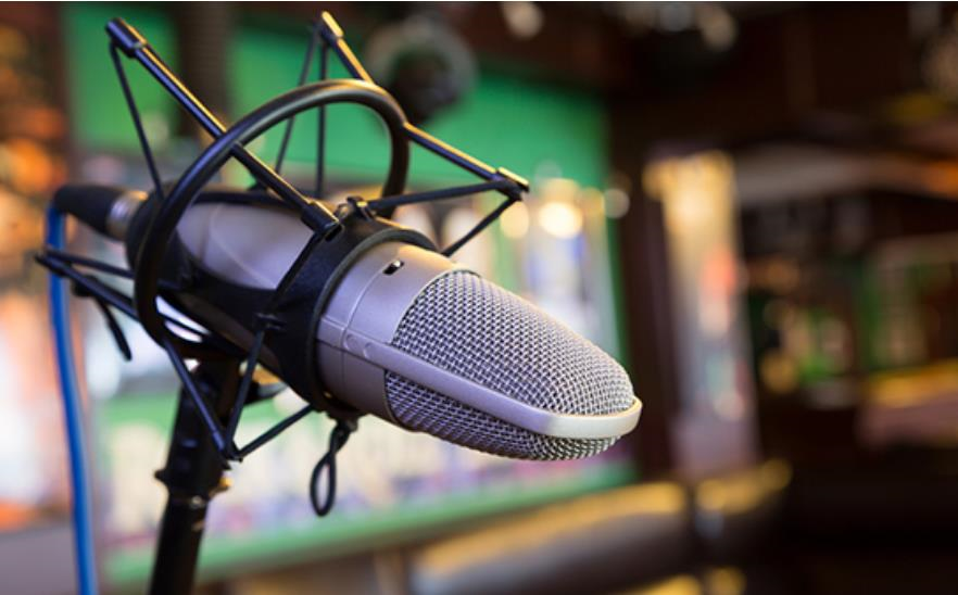 Радіо Судного дня передало повідомлення перед розмовою Путіна та Трампа