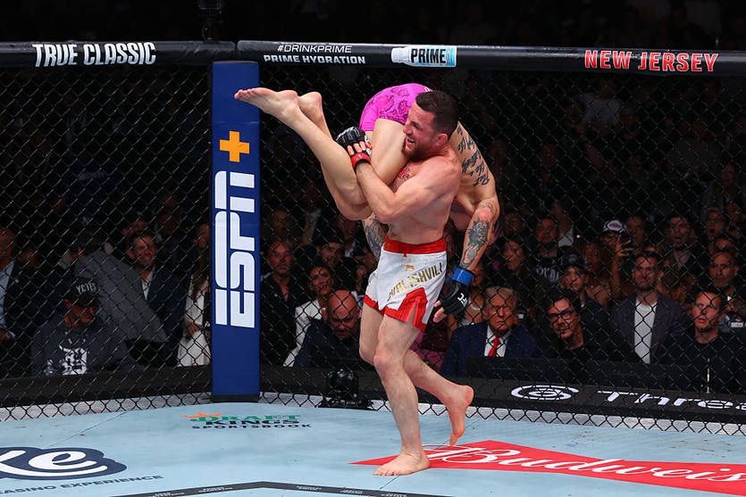 Борець з Грузії задушив О’Меллі і вперше виграв в UFC прийомом здачі