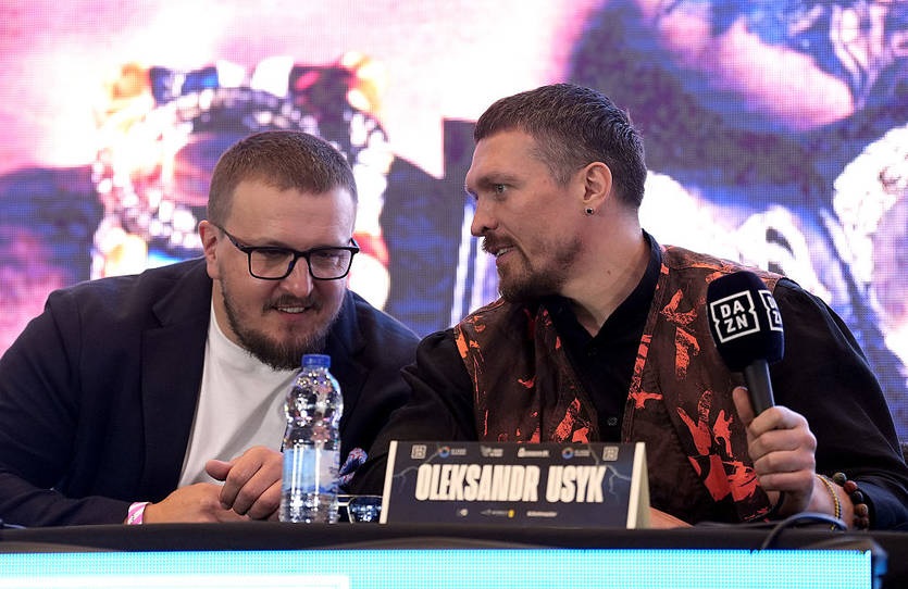 Експерт назвав можливу причину розриву Усика з промоутером