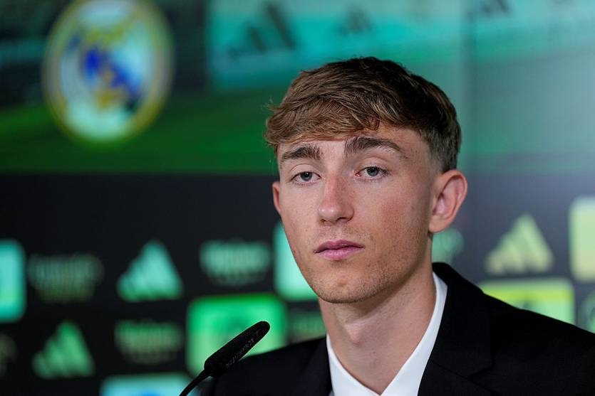 Гюйсен назвав найвидатнішого захисника в історії футболу