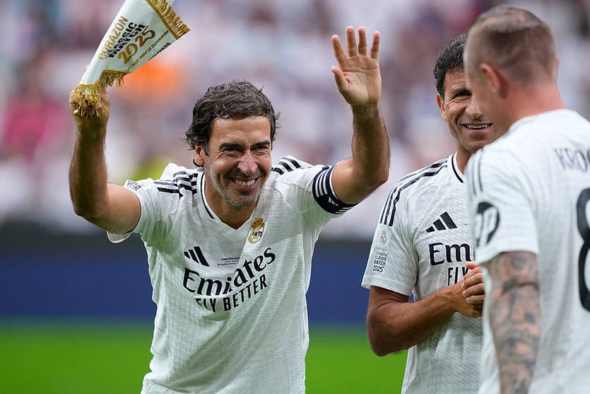 Матч легенд Реала і Боруссії завершився результативною нічиєю