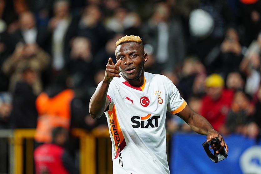 Осімхен відхилив другу мільйонну пропозицію з Саудівської Аравії