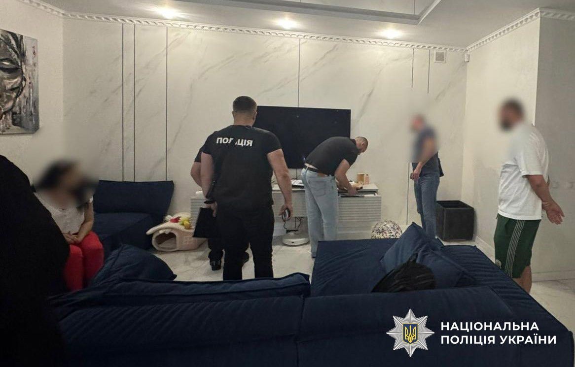 Поліція проводить обшуки у справі про збори для Назарія Гусакова