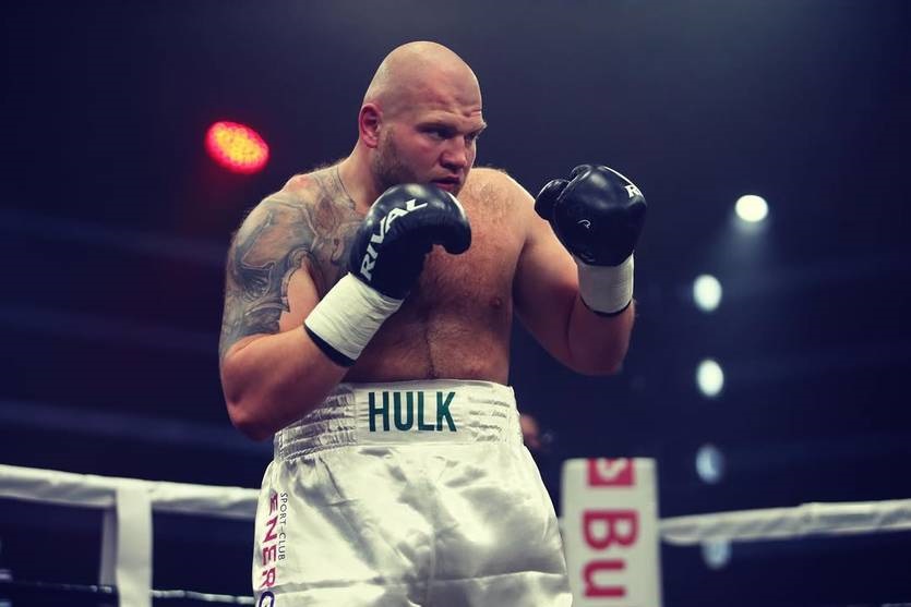 Поразка з наслідками: український боксер переніс операцію