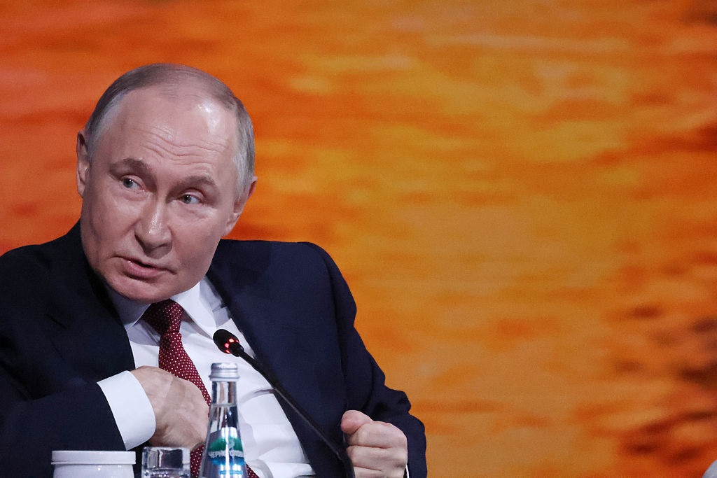 Путін назвав “корисною” конфіскацію активів Росії