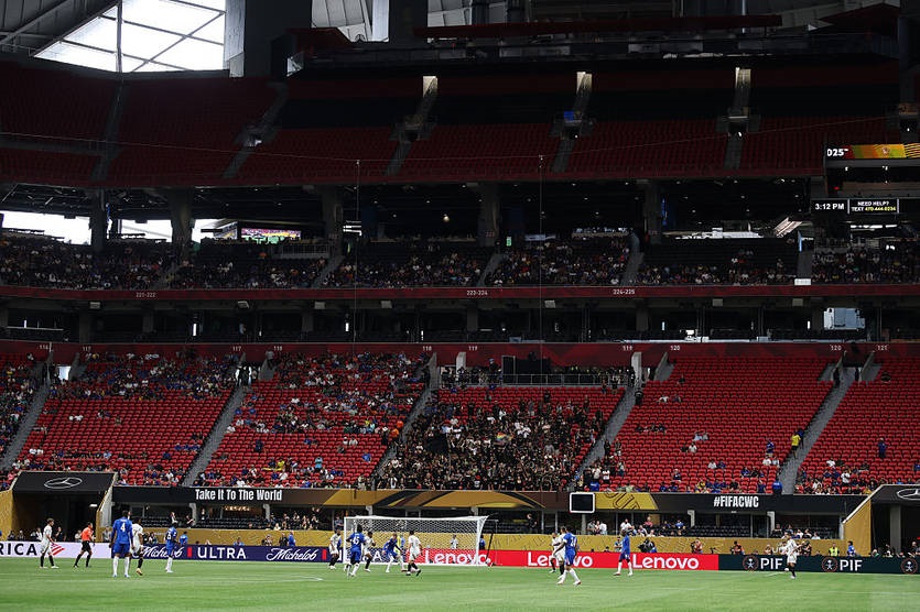 Тренер Челсі прокоментував напівпорожні трибуни на клубному ЧС