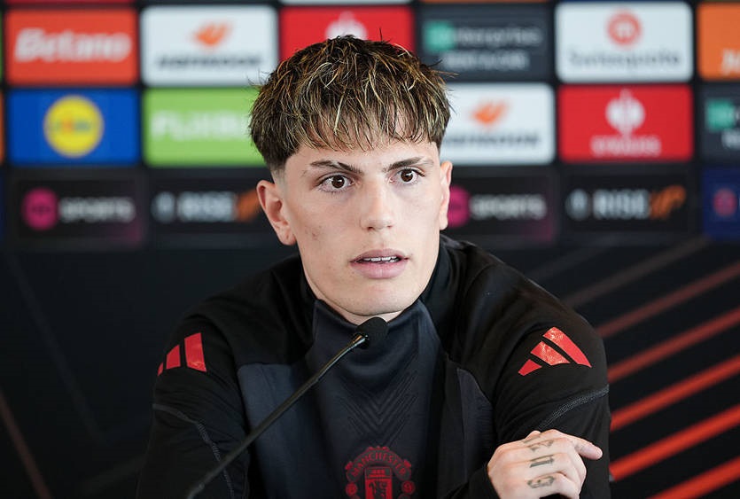 Три англійські клуби проявляють інтерес до вінгера Манчестер Юнайтед