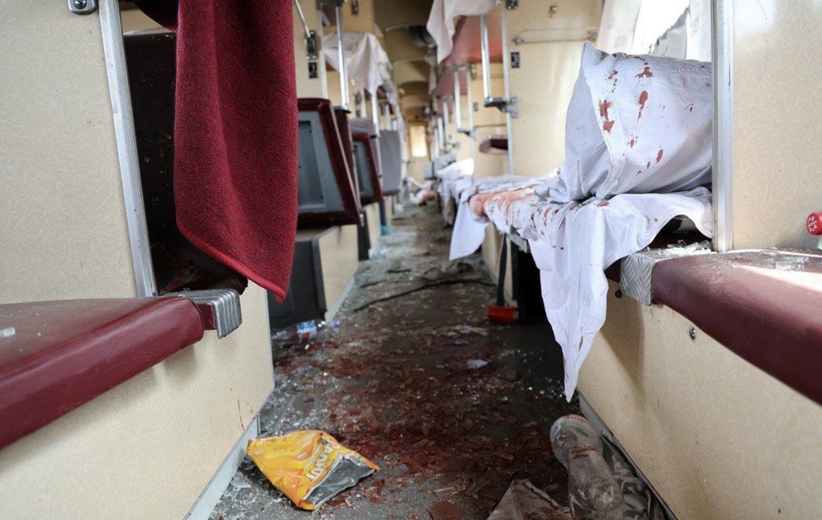 У Дніпрі знайшли тіла 15 жертв атаки Росії