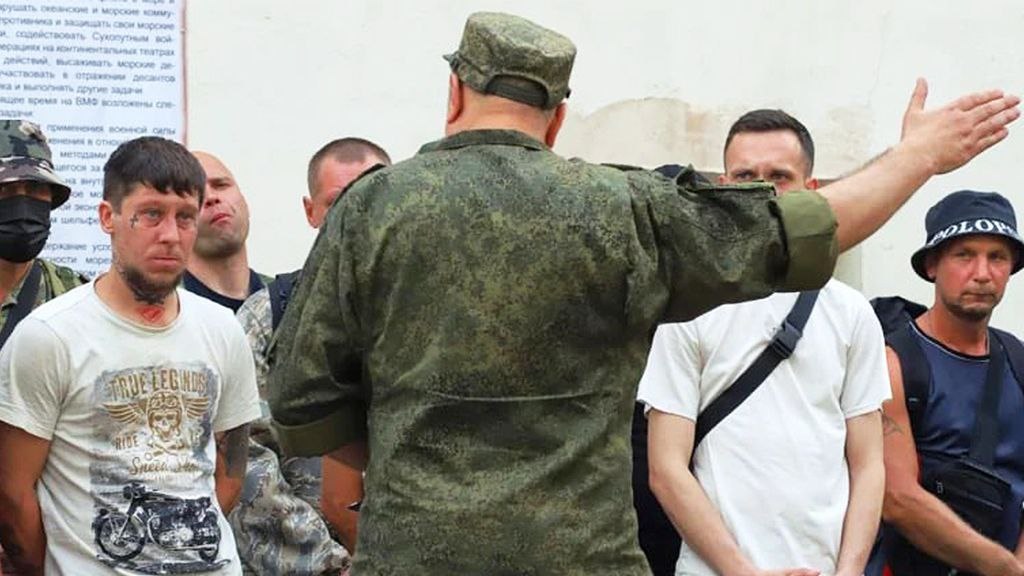 Україна дарує РФ свято “першого мільйону”: чи піде Путін на мобілізацію