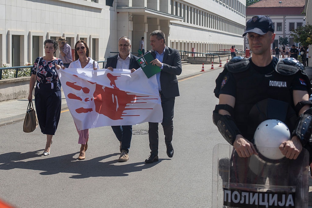 В Сербії провели серію затримань через “підготовку до держперевороту”