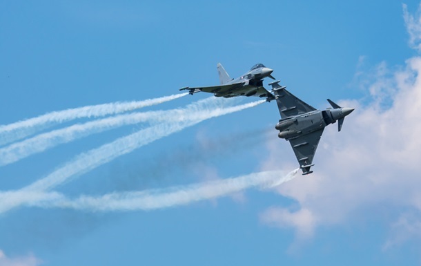 Винищувачі НАТО перехопили два літаки-розвідники РФ над Балтикою