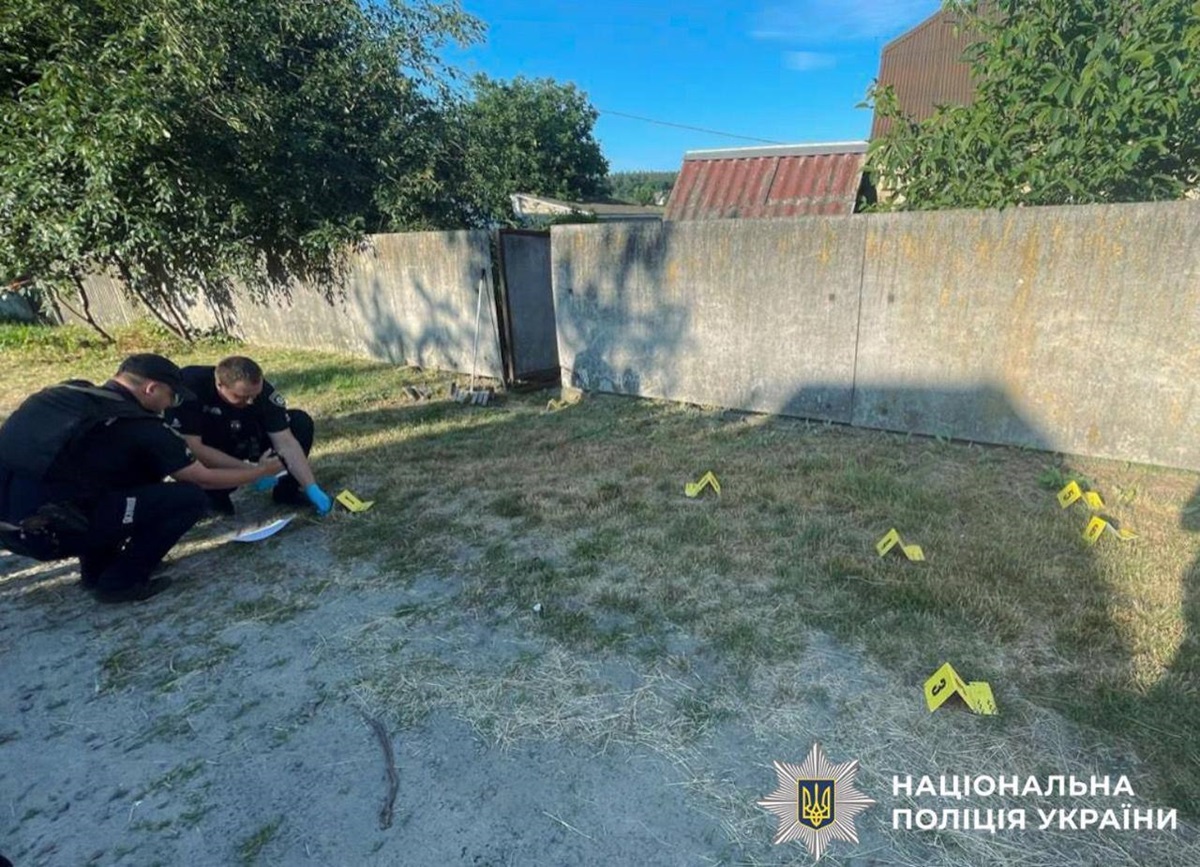 Під Києвом чоловік кинув гранату у поліцейських