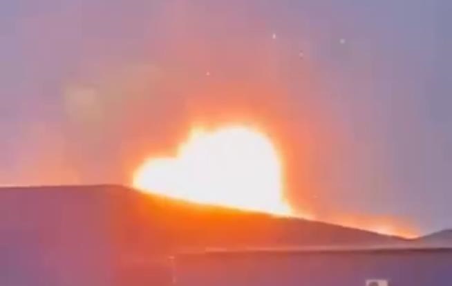 У низці регіонів РФ повідомляють про атаку БПЛА