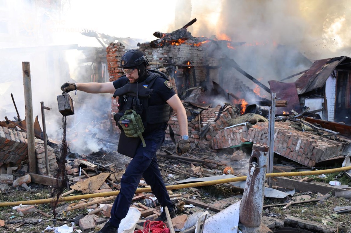 Удар по ТЦК у Полтаві: відомі нові деталі