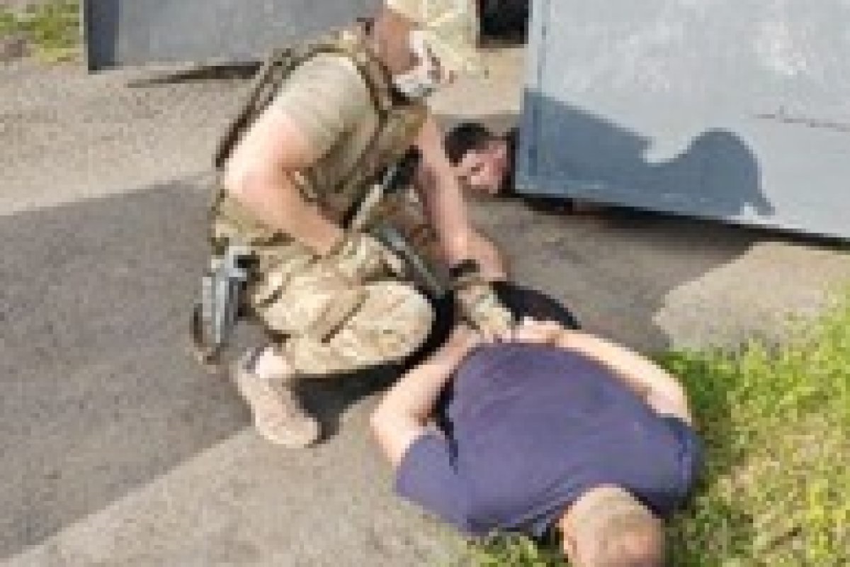 Викрито масштабну схему контрабанди авто під виглядом допомоги ЗСУ