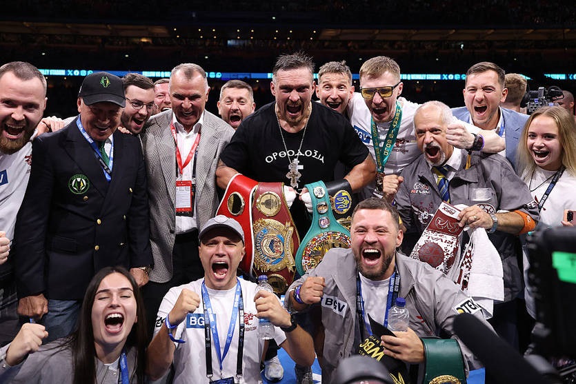 Колишній чемпіон світу провів порівняння Усика з Алі та Льюїсом