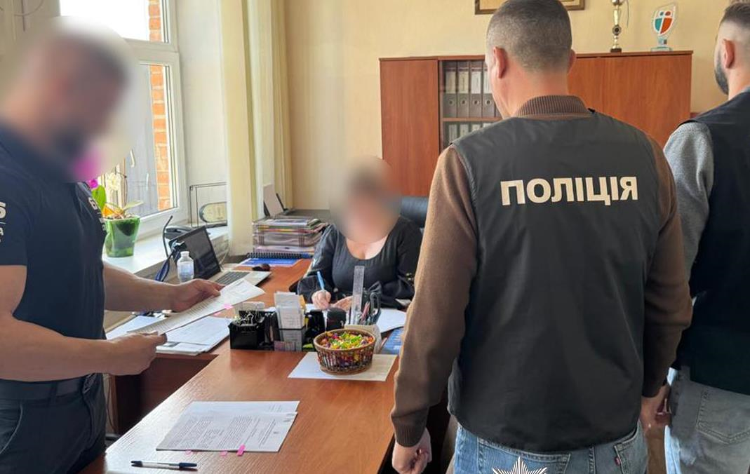 Директори навчальних закладів Київщини розтратили понад 10 млн грн