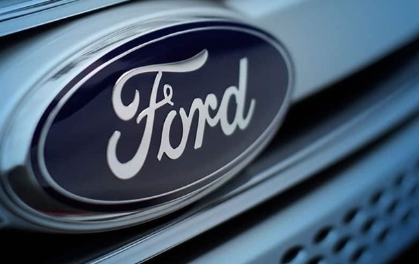 Ford відкликає у США майже 1,5 млн авто