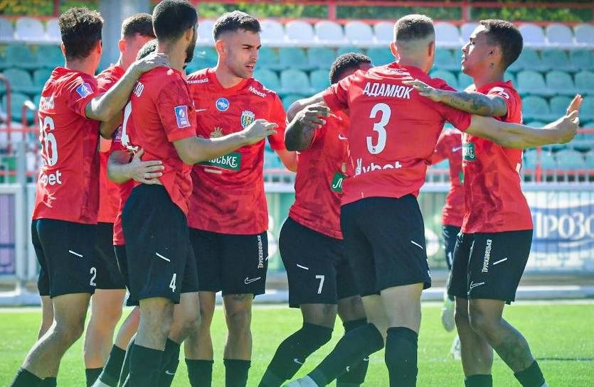 Карпати вперше виграли в сезоні УПЛ