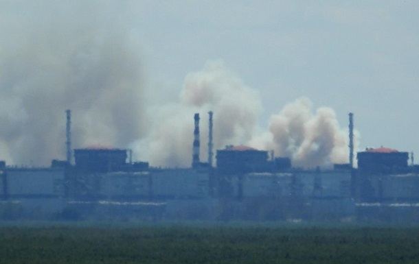 МАГАТЕ зафіксувало обстріли біля Запорізької АЕС