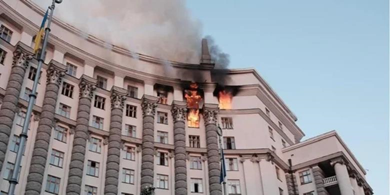 Російський удар по Кабміну: перетин нової червоної лінії
