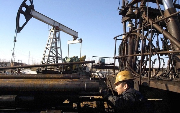 Росію практично витіснили зі світової торгівлі нафтою за долари