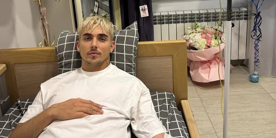 Співак Melovin потрапив до психлікарні