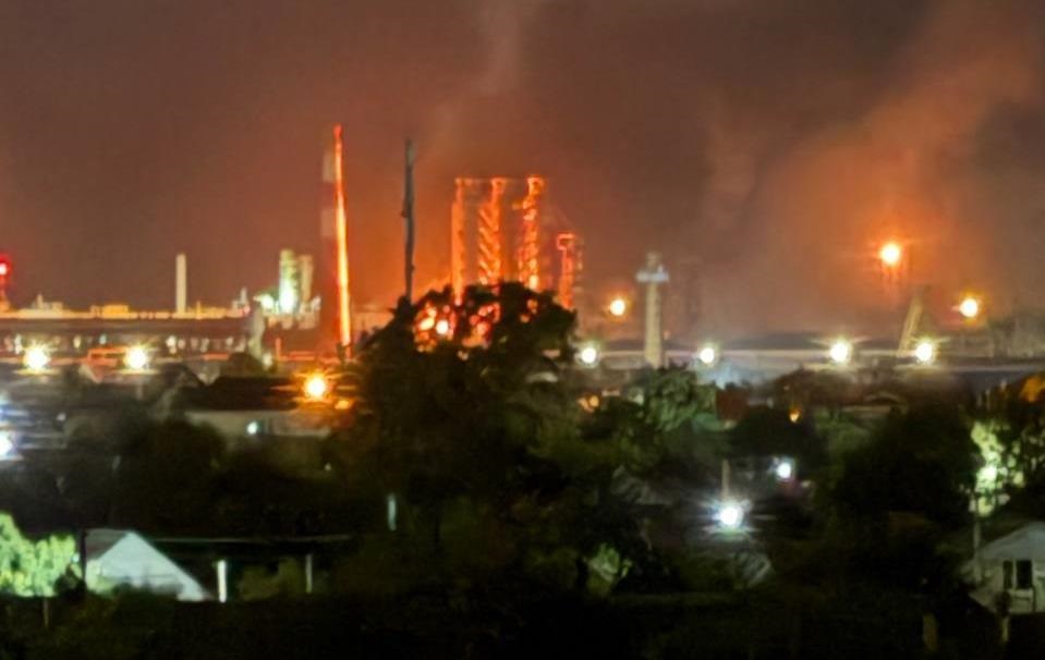 У Росії підтвердили ураження НПЗ у Краснодарському краї