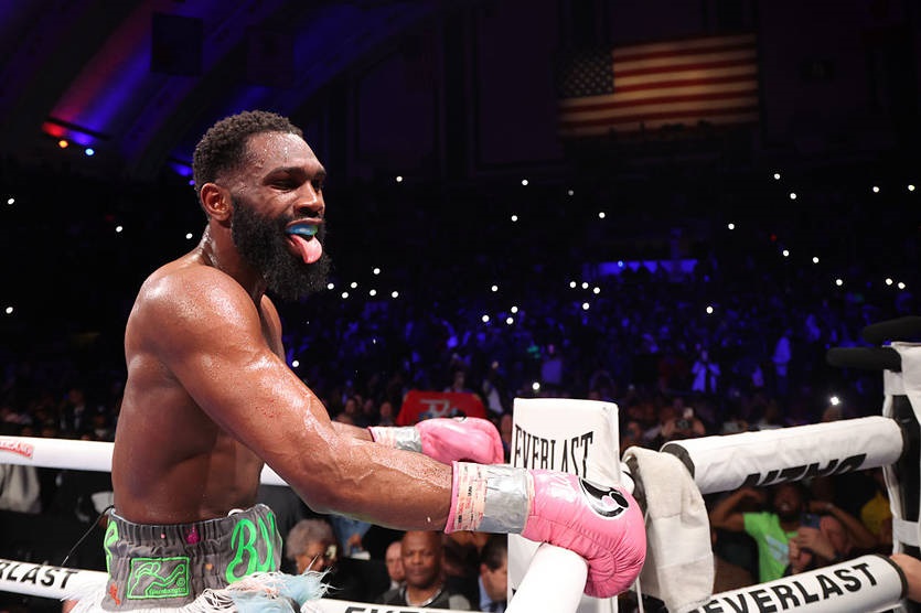 Американський боксер Джарон Енніс виграв тимчасовий титул WBA