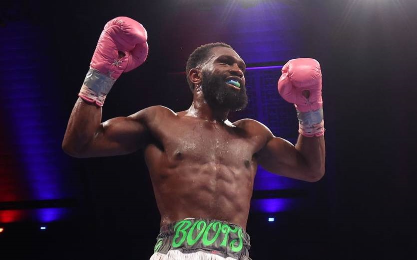 Енніс на підтвердження слів Гірна говорить про бій за титул