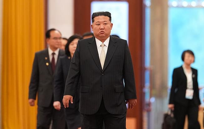 Кім Чен Ин оголосив про “посилення присутності” КНДР на морі