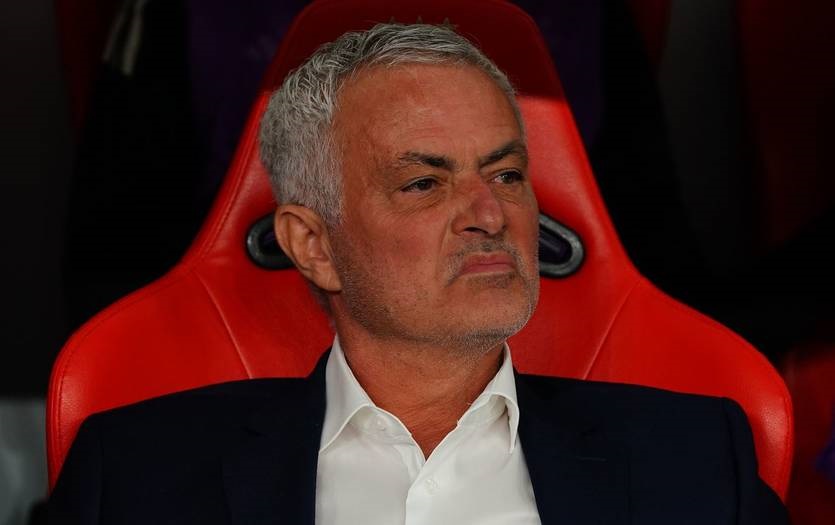 Вірусна навала атакувала гравців і тренерів Бенфіки перед грою з Порту