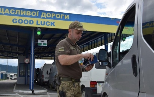 Новини України - За два місяці з України виїхали 100 тисяч молодих чоловіків - ЗМІ