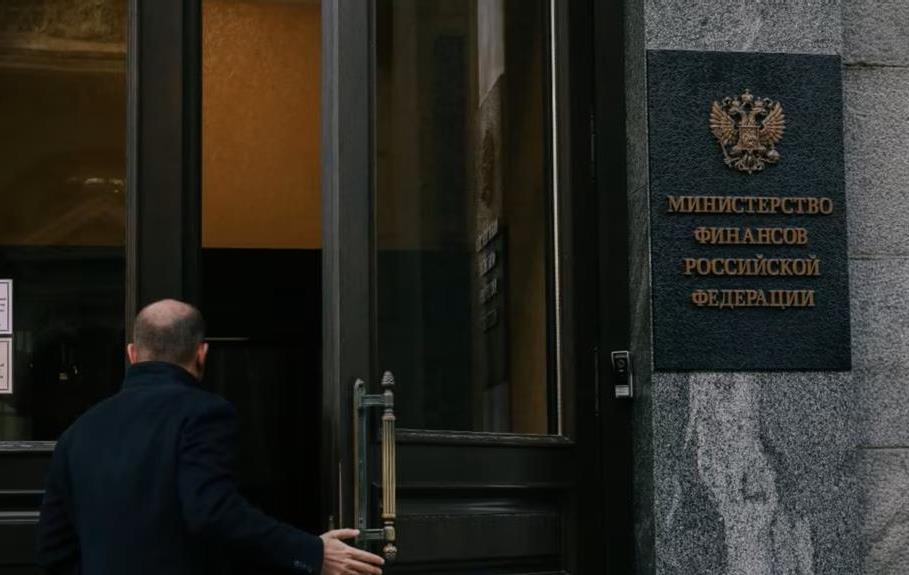 Економіка Росії тріщить: регіони не витримують тиску війни