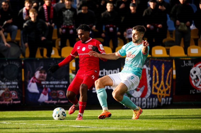 Кривбас змушений був завершити гру з Полтавою з нічийним результатом