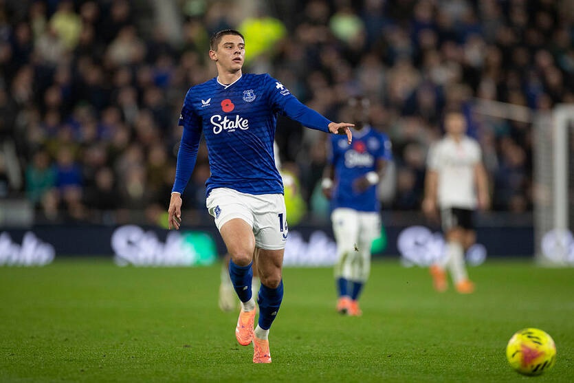 Миколенко отримав високі оцінки за гру проти Фулхема