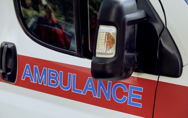 Під Львовом троє дітей постраждали від вибуху невідомого предмета