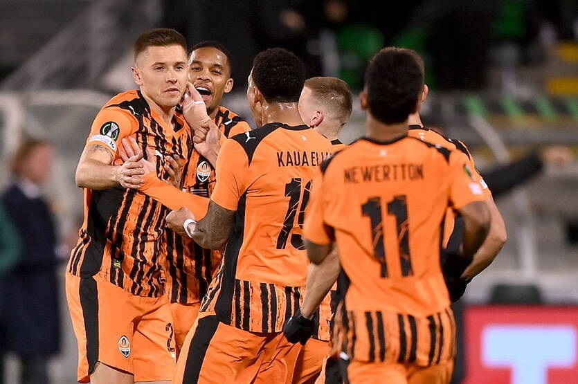 Шахтар переміг Шемрок Роверс завдяки голам Еліаса і Назарини