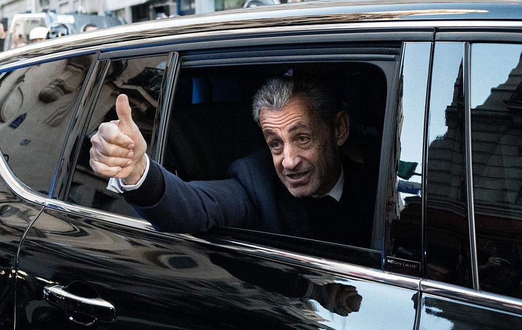Суд у Франції прийняв несподіване рішення щодо Саркозі