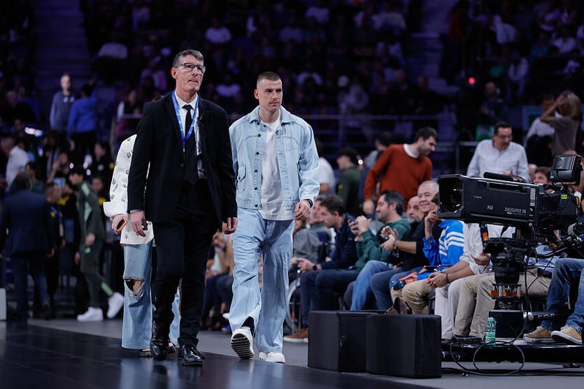 Тоттенгем провалив спробу підписати українського голкіпера