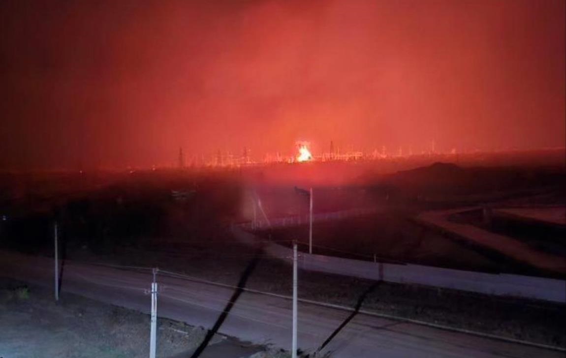 У росіян сталися вибухи на підстанціях та у портах