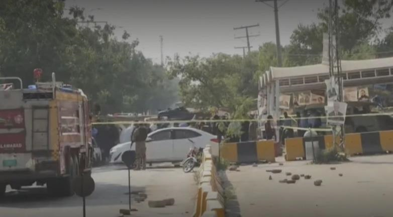 У столиці Пакистану терорист-смертник підірвав себе, загинули 12 людей