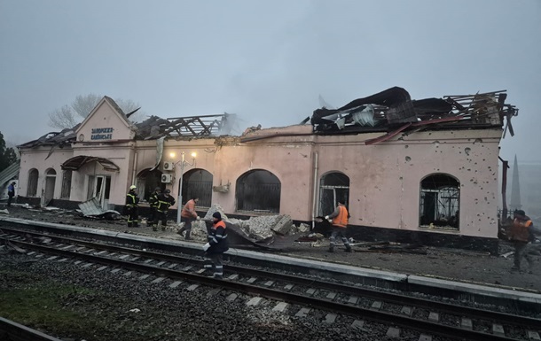 В Україні виникли затримки поїздів після атаки РФ