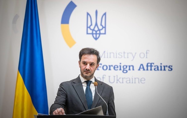 Зеленський і Трамп обговорять особливо чутливі питання мирного плану – МЗС