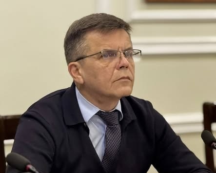 Дорога до Буковелю: керівник Служби відновлення написав заяву на звільнення