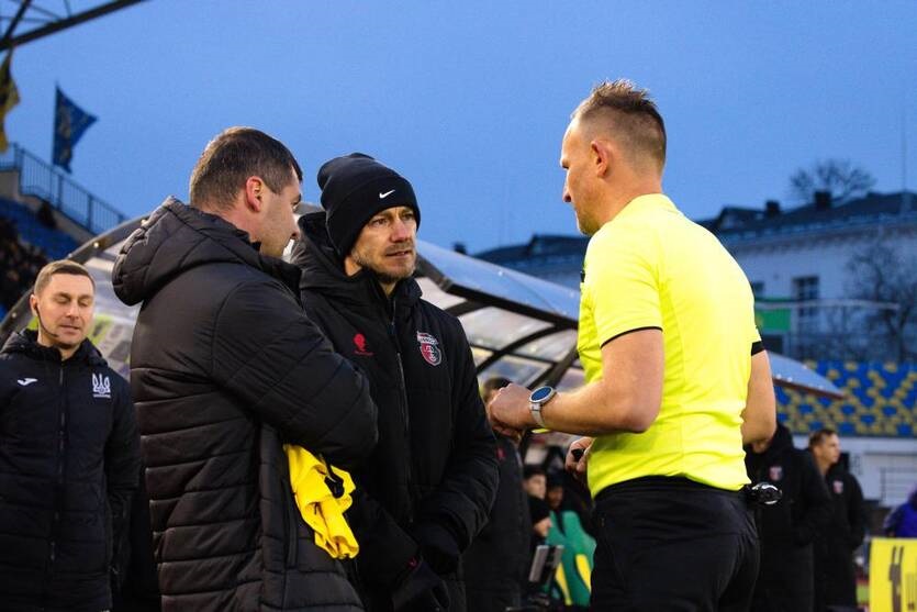 Металіст 1925 та Верес не домовилися про продовження зупиненої гри