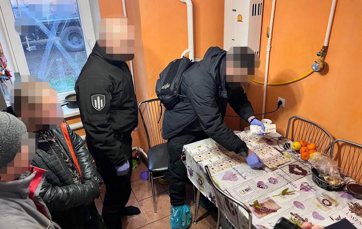 На Донеччині дилер намагався продавати наркотики військовим