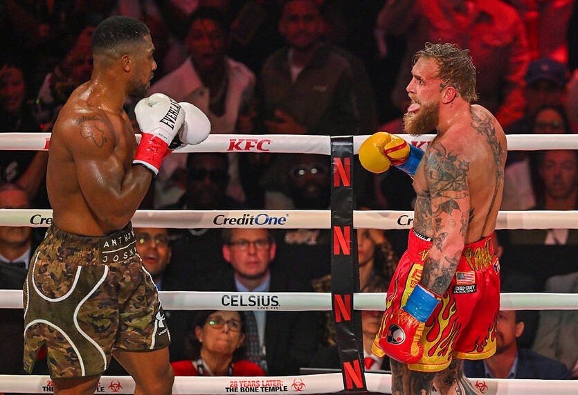 Промоутер Пола відповів на звинувачення щодо договору на бій з Джошуа